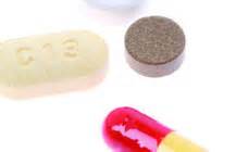 8月11号，，，公司员工起劲加入2011年度献血