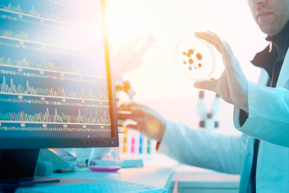 PD-1/IDO组合注册试验最先，，，首个小分子IO药物进入三期临床