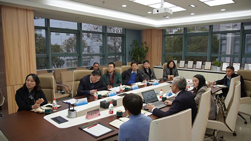 上海市浦东新区政府党组成员、副区长吴强，，，浦东新区科经委副主任李晓亮，，，张江治理局副局长吴俊，，，张江集团副总司理王凯荣等调研yl23455永利