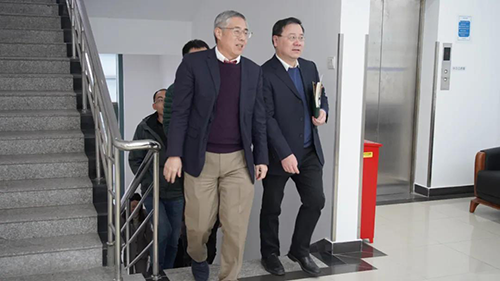 上海市浦东新区政府副区长吴强等调研yl23455永利生物医药