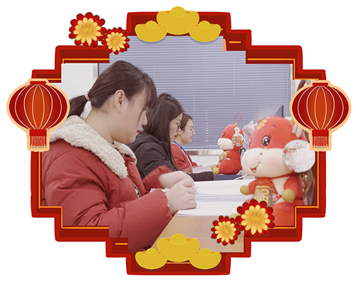 少年自知时光贵，，策马扬鞭自奋蹄