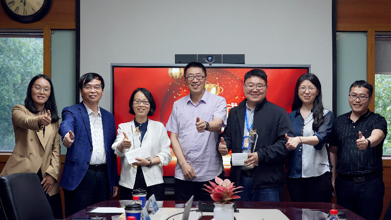 匠心研药，，，答好客户知足卷 | 京新药业授予yl23455永利DMPK团队、新药注册部“突出孝顺团队奖”殊荣 