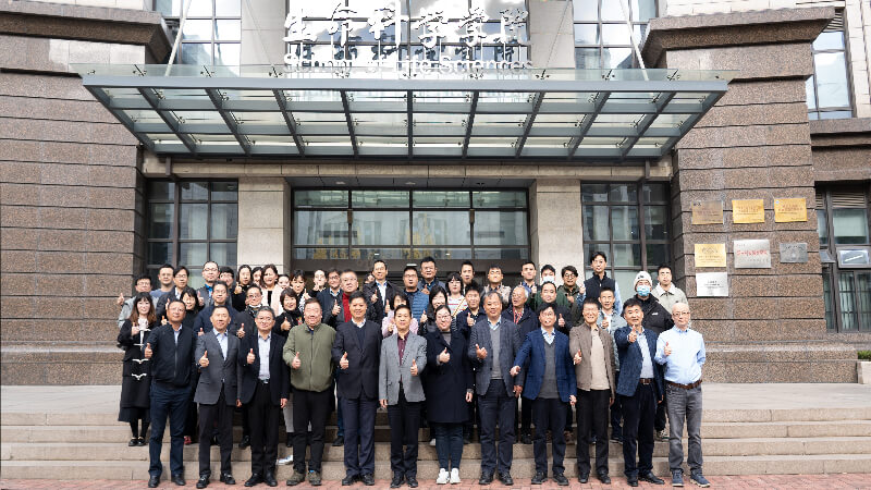 众咖云集，，，深度引领 | yl23455永利承办的第二届细胞基因治疗岑岭论坛乐成举行（内附回放）